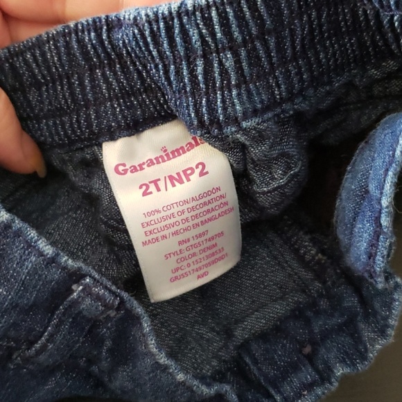 Toddler girl shorts - Picture 3 of 3